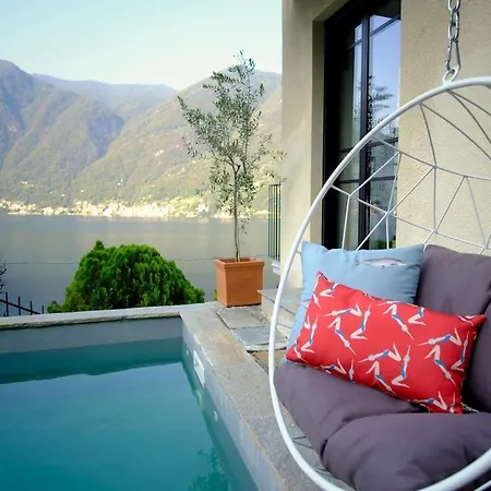 Luxury Getaway With Pool, Garden & Privacy
